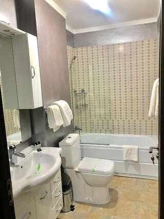 Гостевой дом Vila 18 Hotel Boutique Бухарест Суперлюкс с кроватью размера "king-size"-10