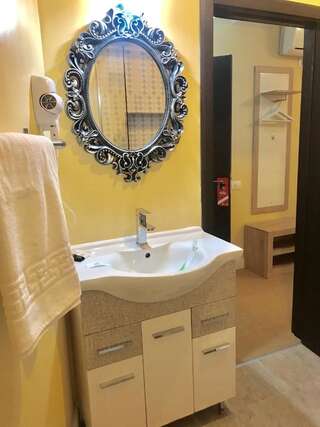 Гостевой дом Vila 18 Hotel Boutique Бухарест Двухместный номер эконом-класса с 2 отдельными кроватями-5